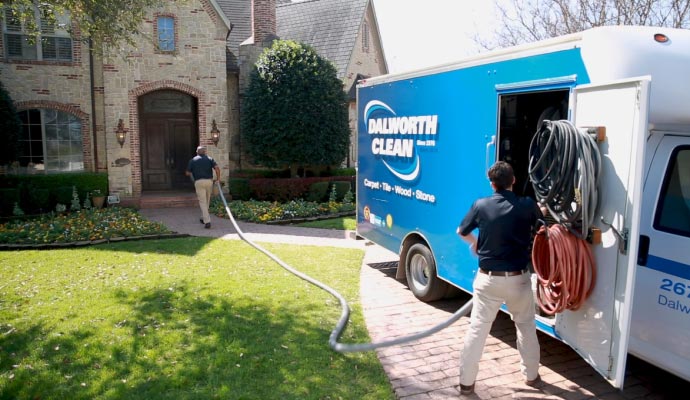 Professional team with Dalworth Clean service van